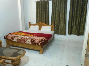 Dynasty Guest House
